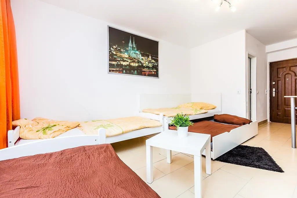 Workers Apartments كولونيا 0*,  ألمانيا