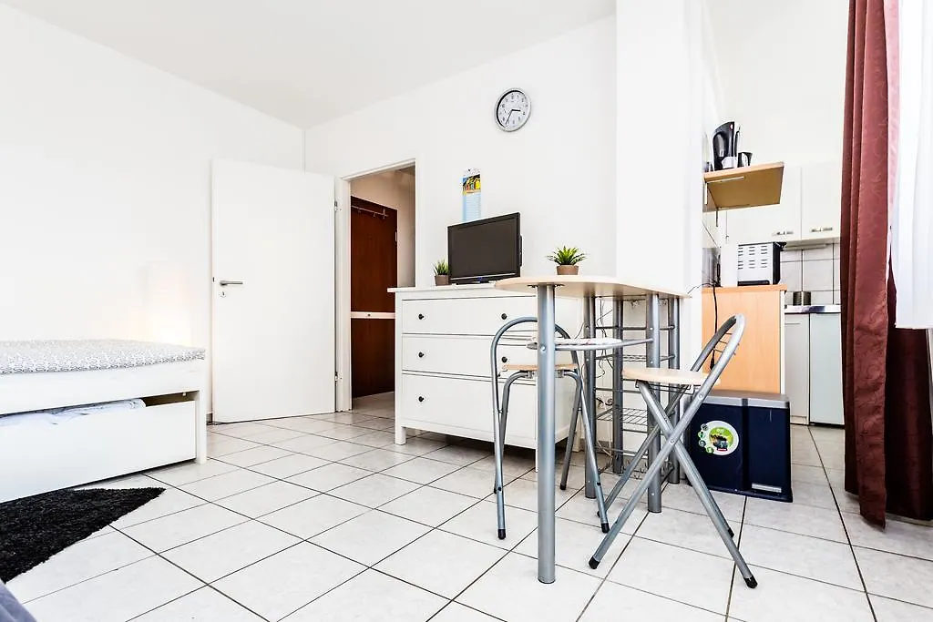 Workers Apartments كولونيا 0*,  ألمانيا